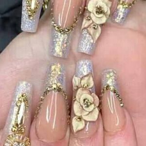 Meet your Posher, Lorena